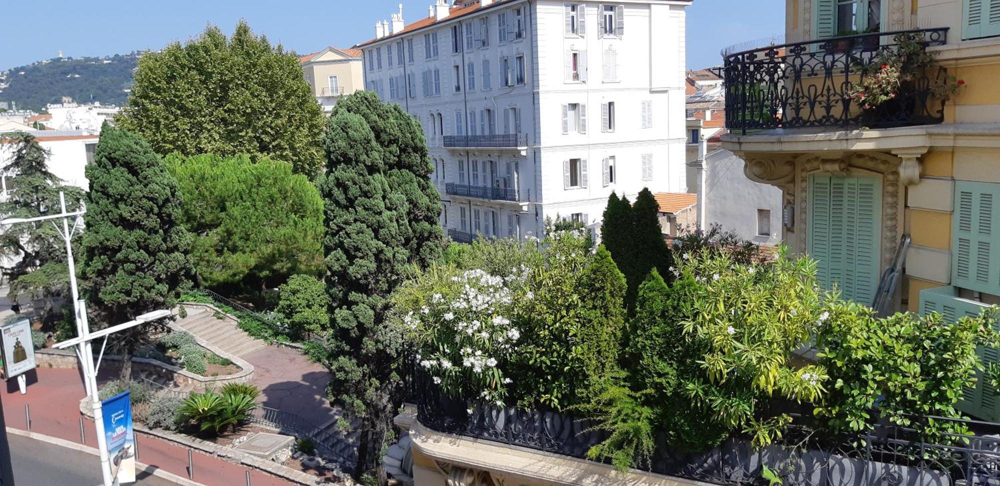 Day'S Inn Cannes Buitenkant foto