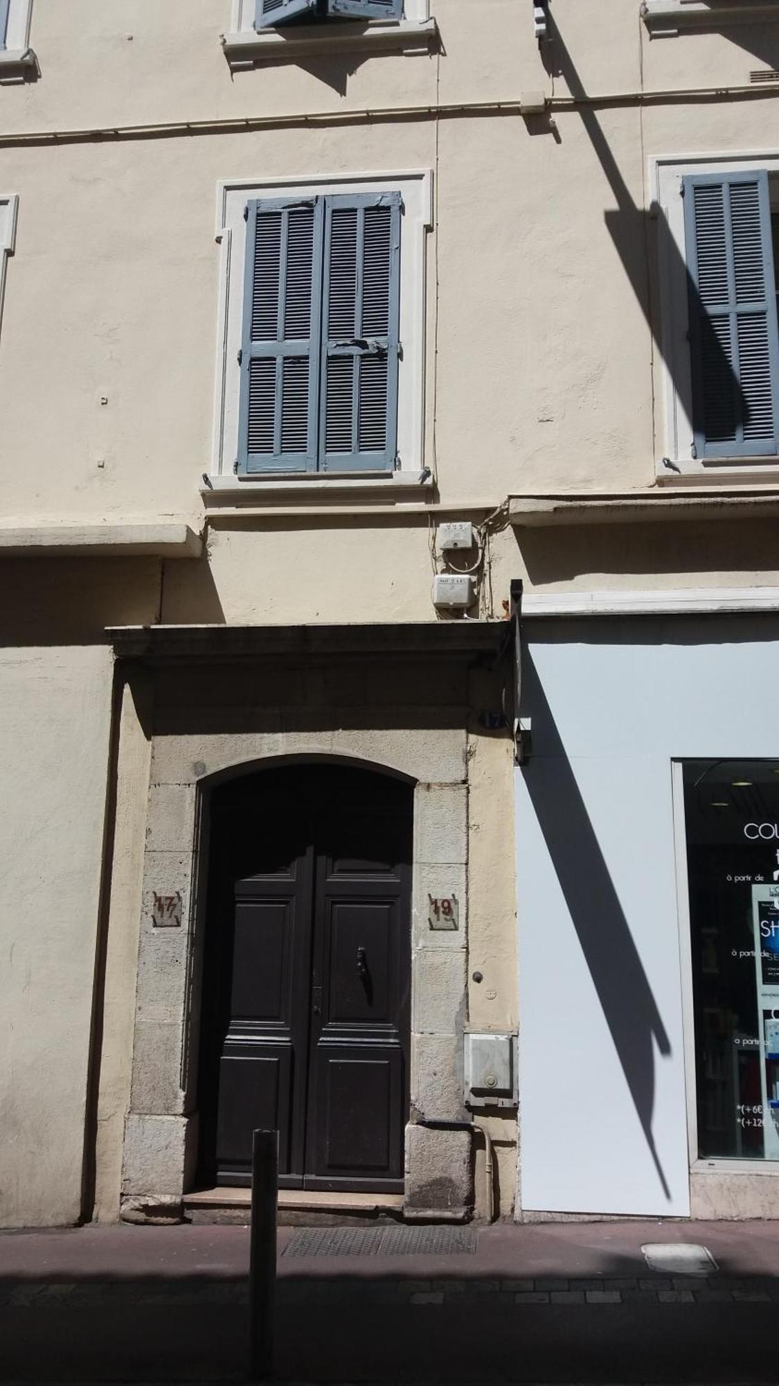 Day'S Inn Cannes Buitenkant foto